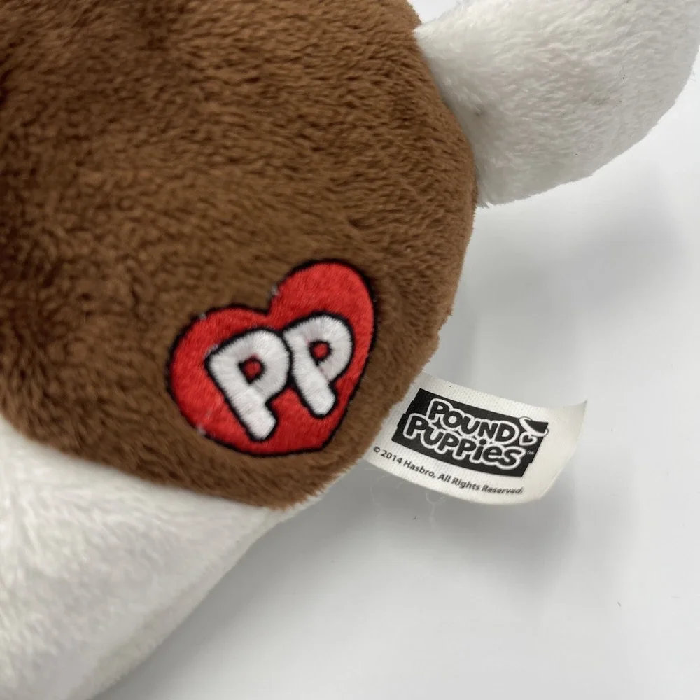 Hasbro 2014‎ Pound Puppies Puppy Brown Orange White 13
